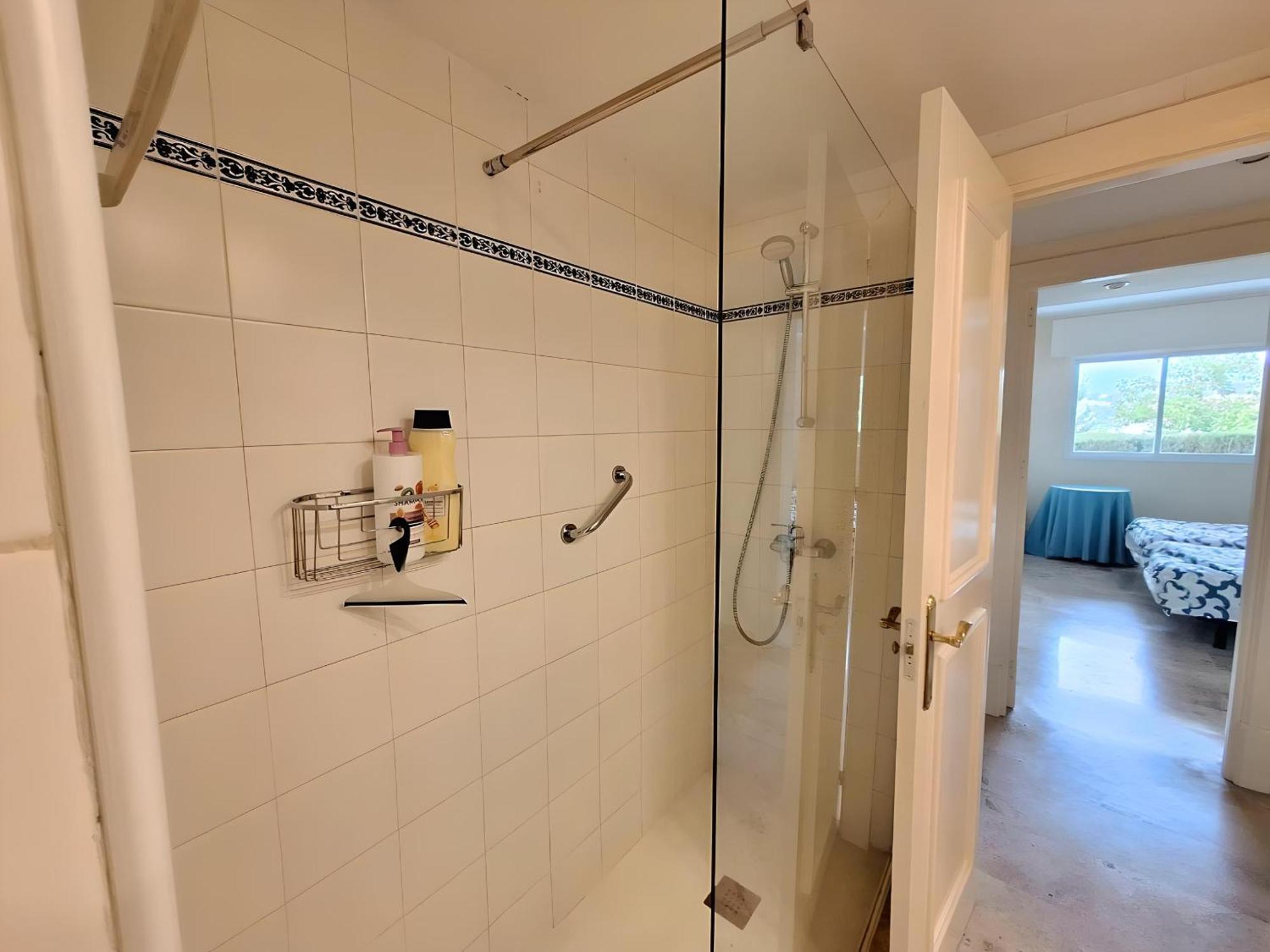 Gorgeous 2Br Apt. W/ Mountain View Puerto Banus マルベーリャ エクステリア 写真