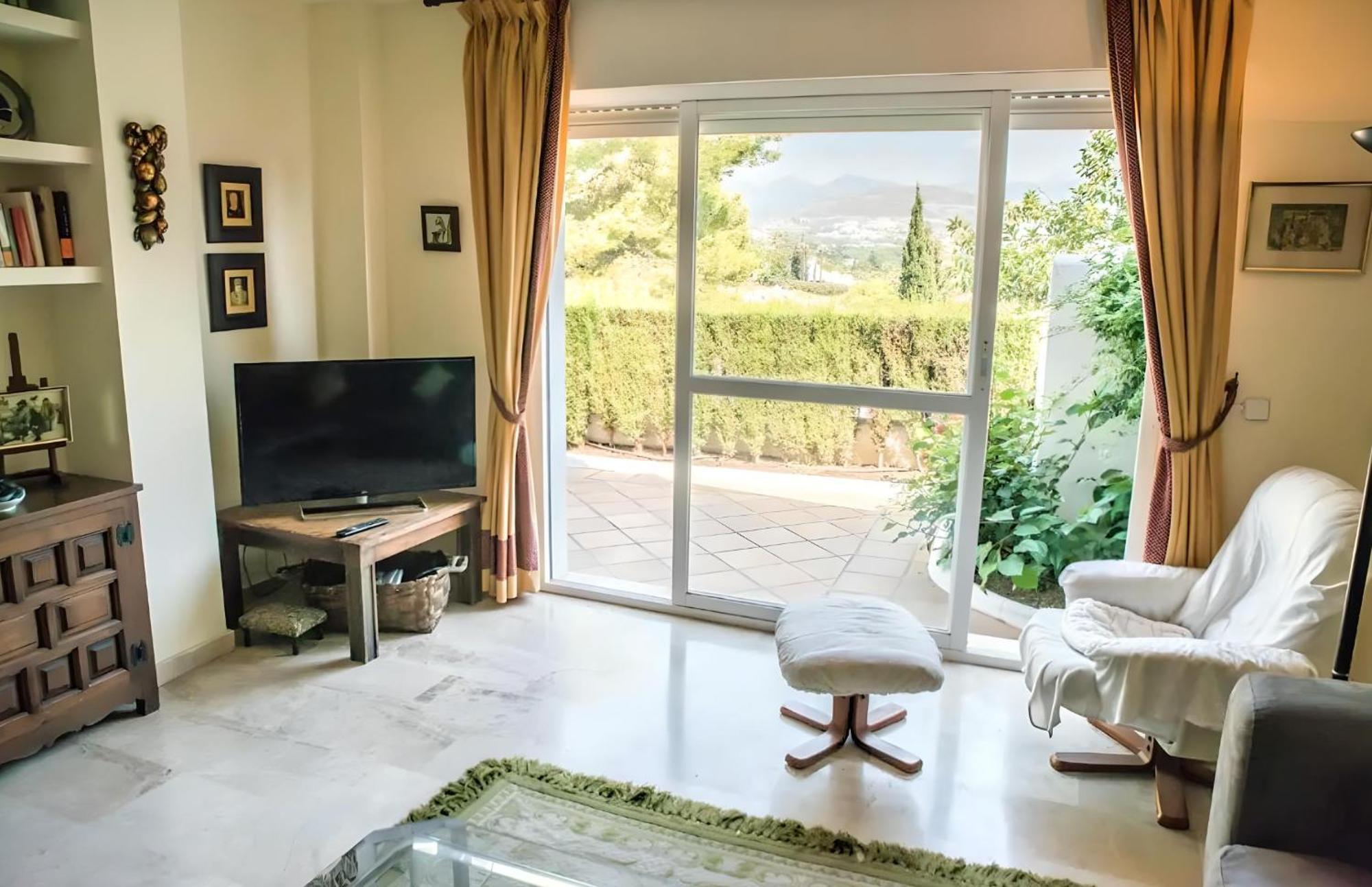 Gorgeous 2Br Apt. W/ Mountain View Puerto Banus マルベーリャ エクステリア 写真