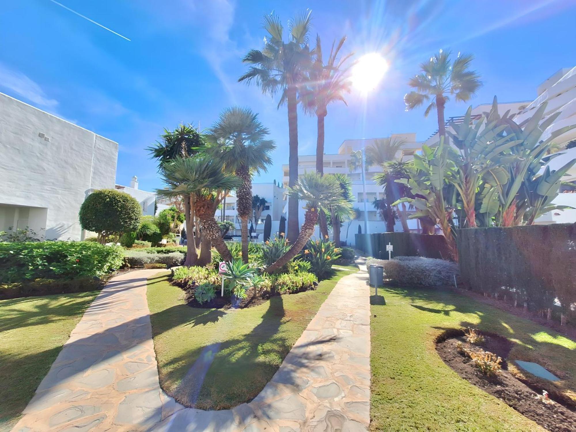 Gorgeous 2Br Apt. W/ Mountain View Puerto Banus マルベーリャ エクステリア 写真