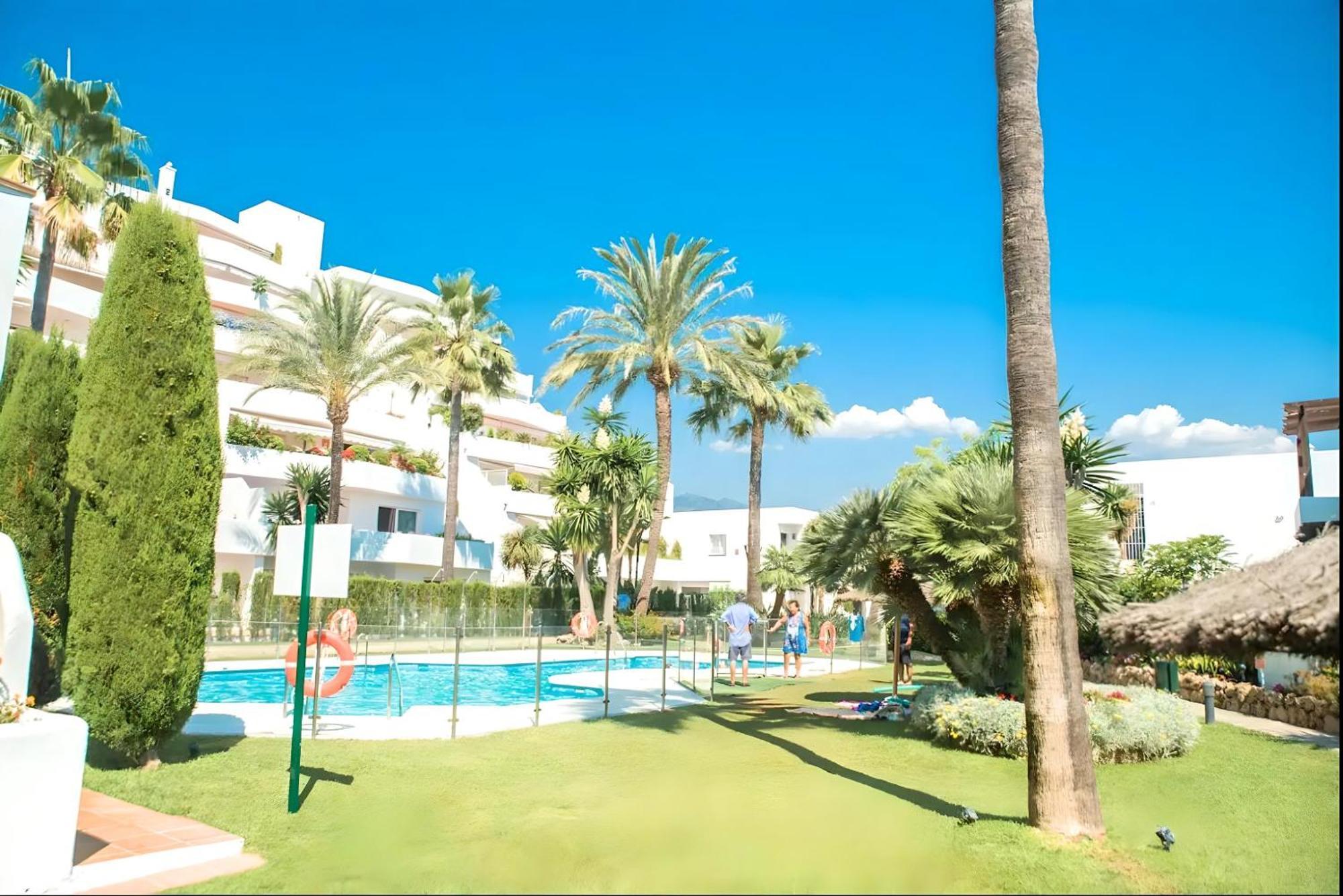 Gorgeous 2Br Apt. W/ Mountain View Puerto Banus マルベーリャ エクステリア 写真
